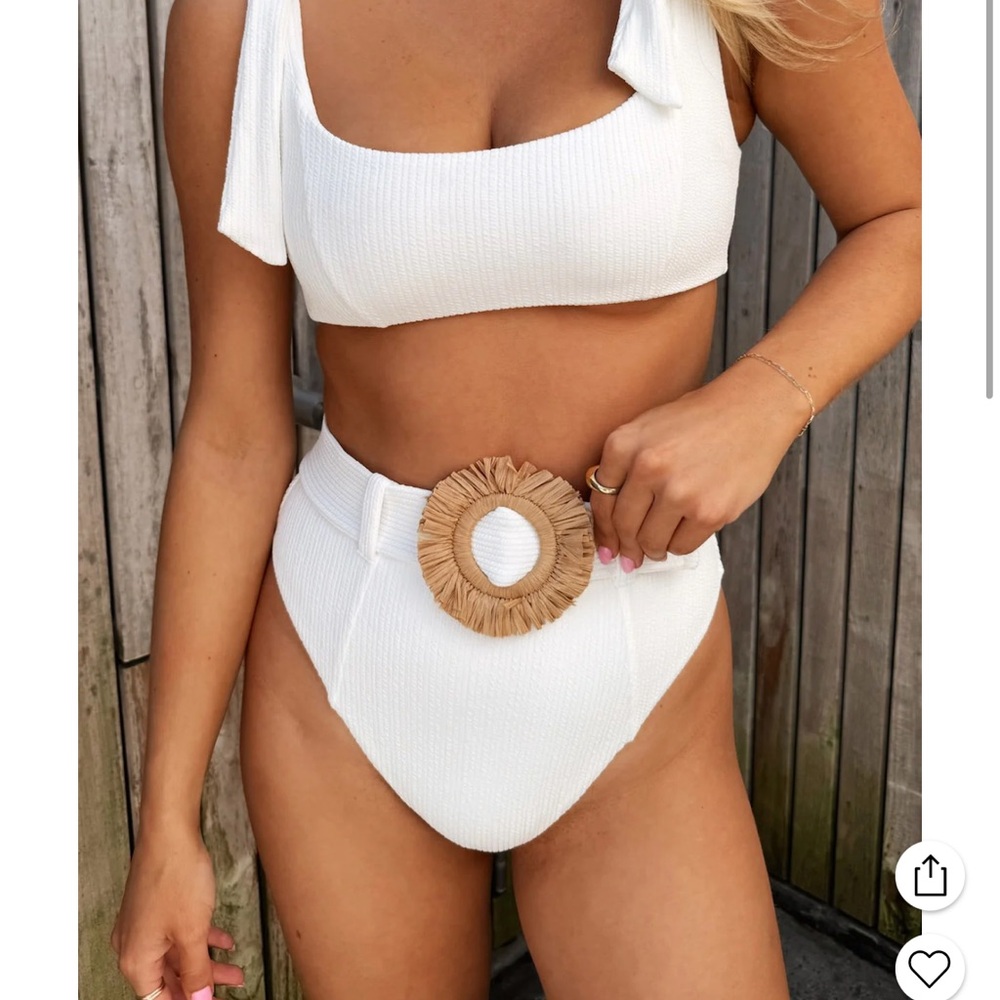 NWT, Show Me Your MuMu: Bahamas Belted Bottom, Size Medium